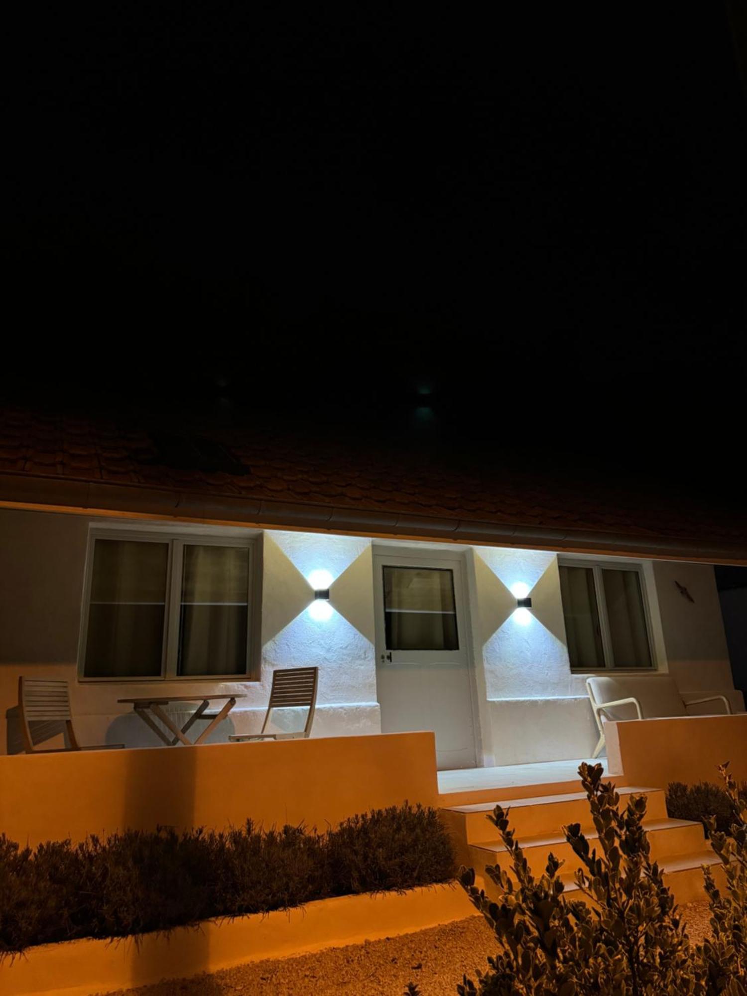 Maison Au Bord De L'Eau Les Roches Rochefort-sur-Nenon Buitenkant foto