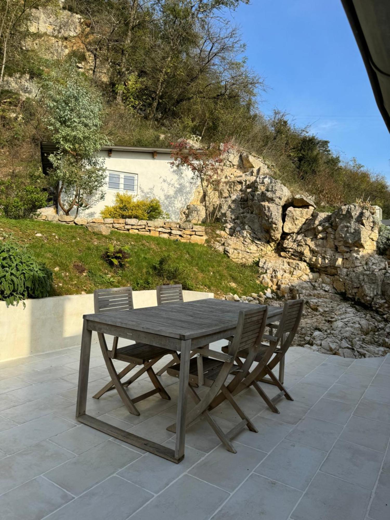 Maison Au Bord De L'Eau Les Roches Rochefort-sur-Nenon Buitenkant foto